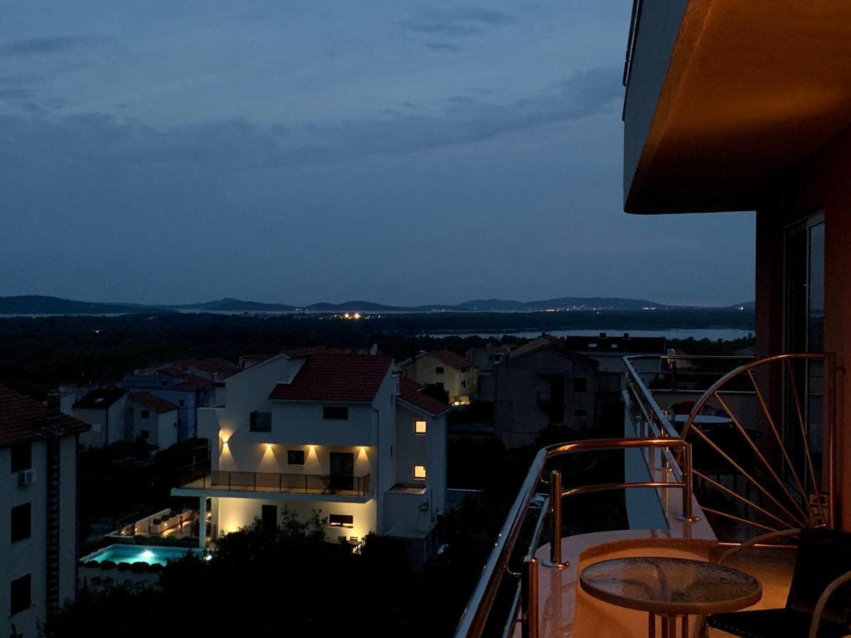 Apartment Ruby ชิเบนิก ภายนอก รูปภาพ